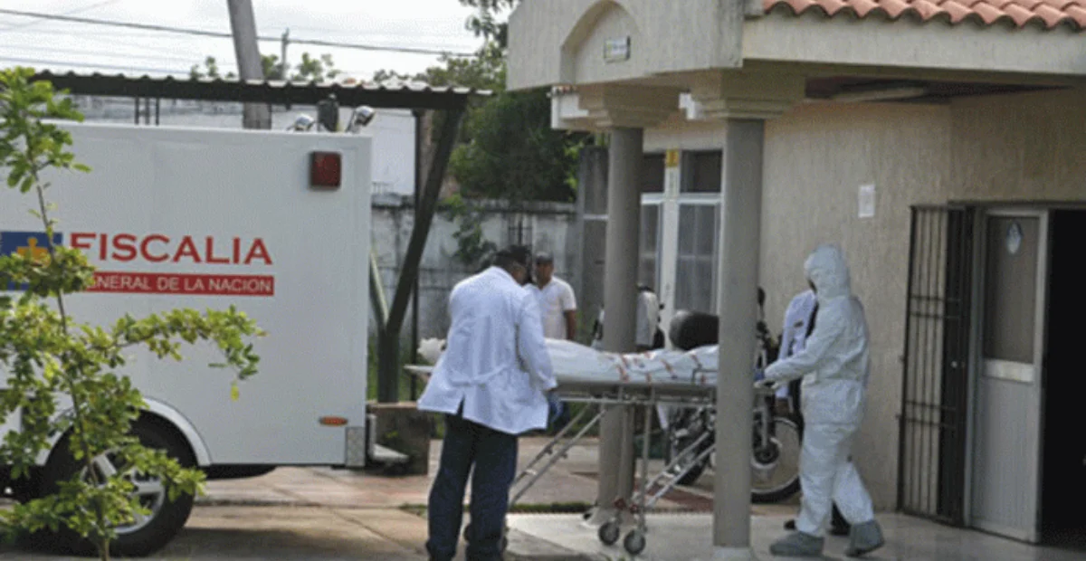 Las autoridades realizaron el levantamiento del cuerpo de Hernán Contreras en una vivienda del barrio San Jorge. Foto: cortesía.