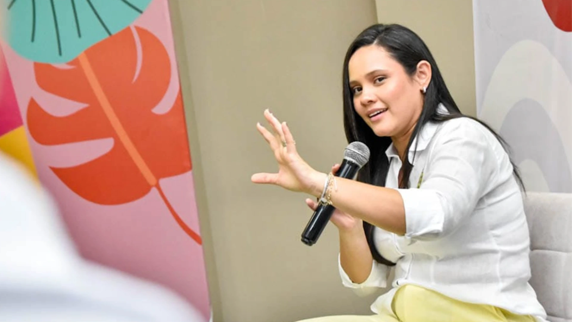 Diana Daza
 fue transparente con los vallenatos presentes en el foro. Foto: Jesús Ochoa.
