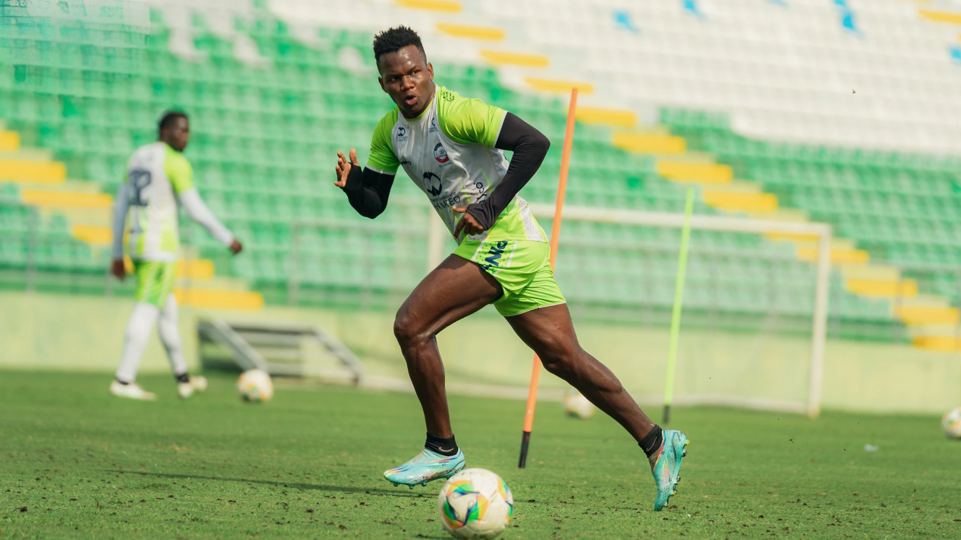 Edwin Torres volvió a la convocatoria y habló en rueda de prensa sobre el compromiso.