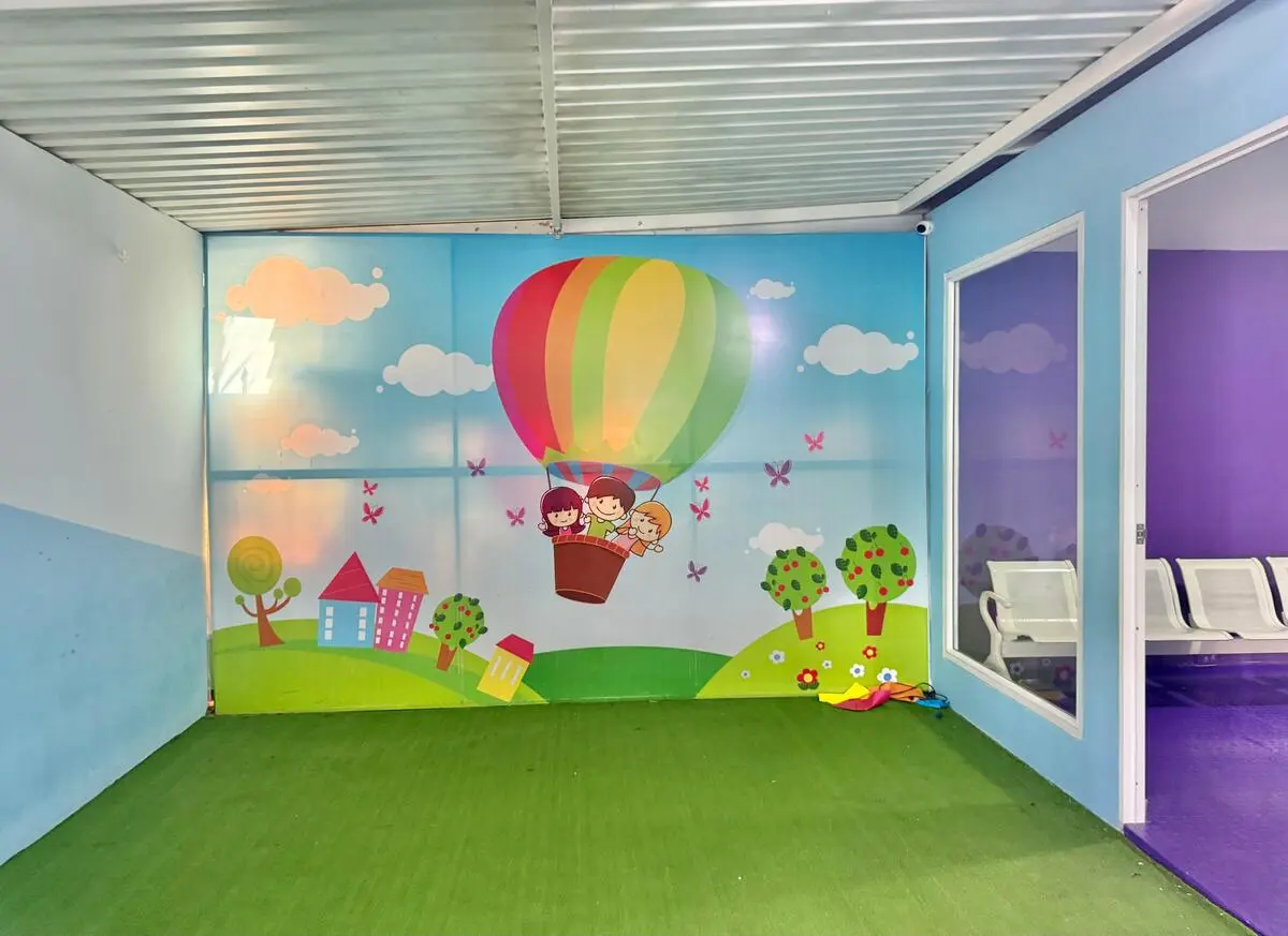 Los padres de familia aseguran que por esta experiencia traumática sus hijos han sufrido cambios negativos en el comportamiento.