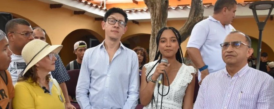 Ministro de Educación, Juliana Guerrero y el rector de la UPC.