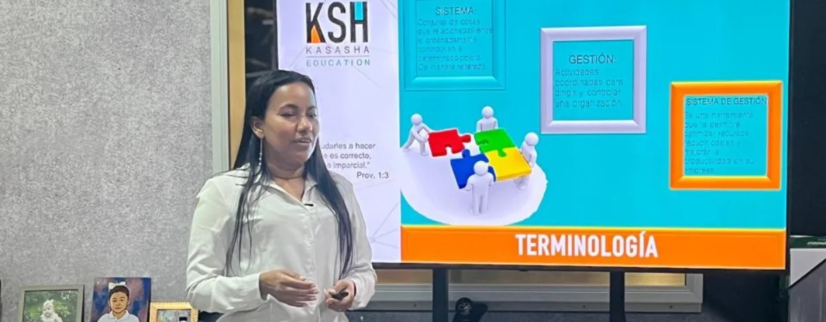 Katherine Bracho, CEO de Kasaha Consultores, realizará evaluaciones a los Planes Estratégicos de Seguridad Vial.  FOTO: CORTESÍA. 