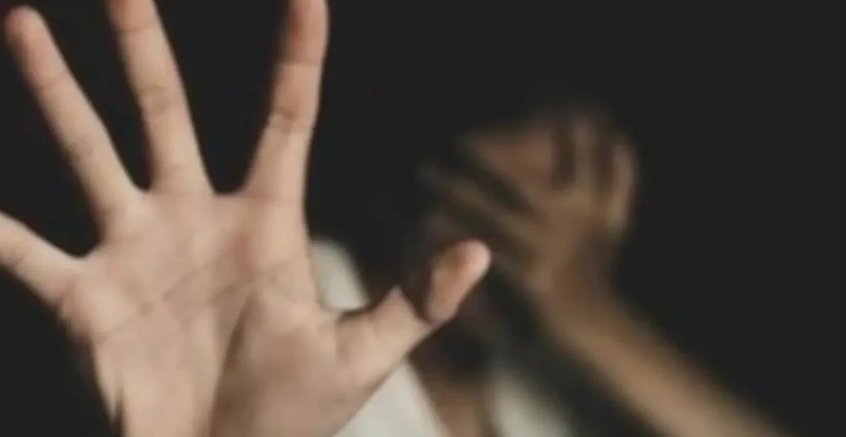 Procuraduría profirió pliego de cargos a docente por presuntos actos sexuales a estudiante de 11 años. Foto: referencia.