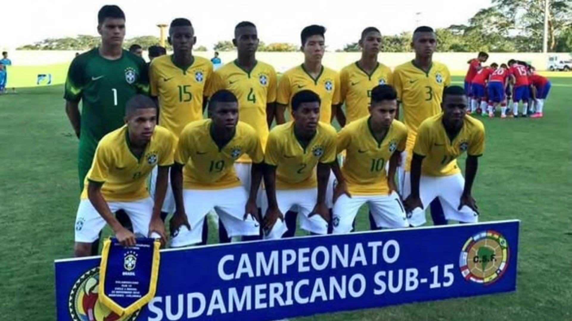 ‘Vini’ jugó en Montería y Valledupar defendiendo la camiseta de Brasil.