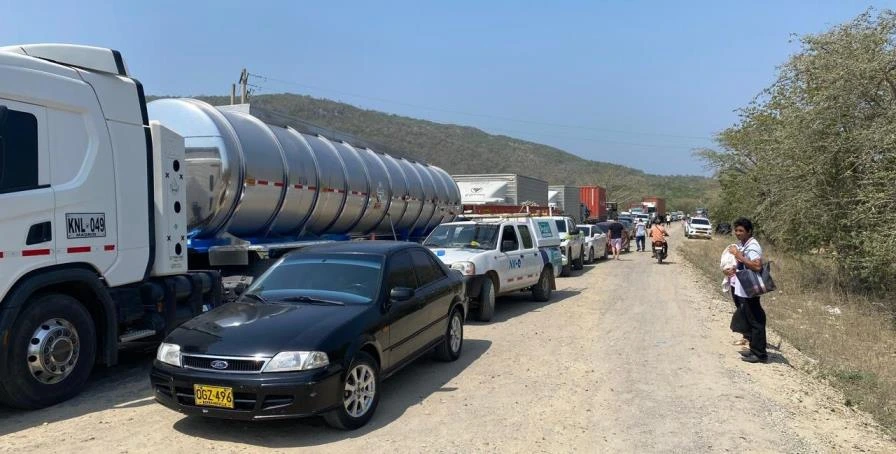 Bloqueo Maicao La Guajira agua potable 2025