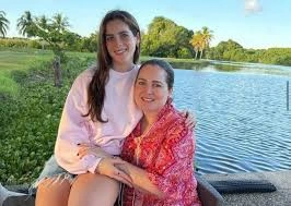 Reacción madre de Fátima Bosch coronación Miss Universo 2025