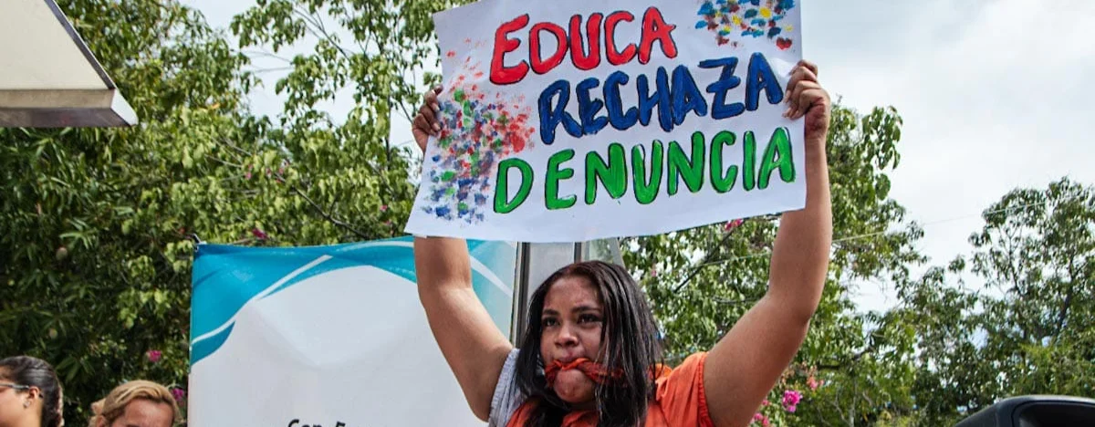 Valledupar se unió el pasado 25 de noviembre a la conmemoración del Día Internacional de la Eliminación de la Violencia contra la Mujer. Foto: EL PILÓN.