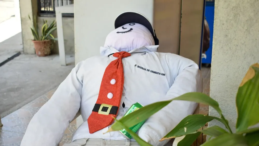 Aún quedan hogares que anualmente siguen despidiendo el año. Foto: Said Armenta.