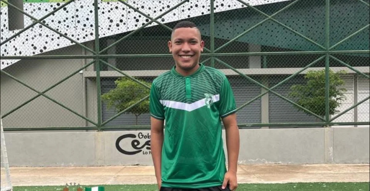 Sebastián David Canoles Meneses, de 21 años, murió tras perder el control de su motocicleta en la avenida Los Militares, en Valledupar. Foto: cortesía.