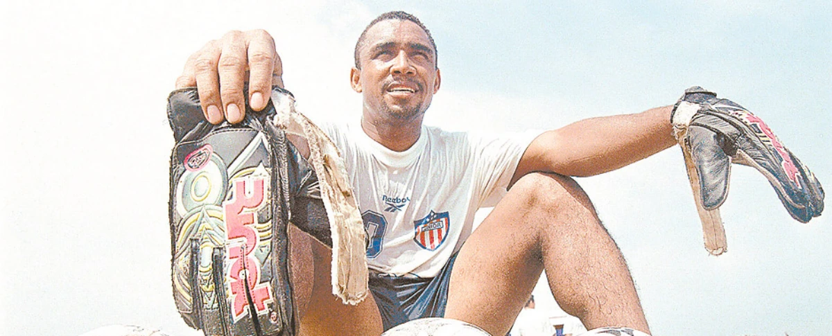 El vallenato José María Pazo durante su estadía como guardameta del Junior.