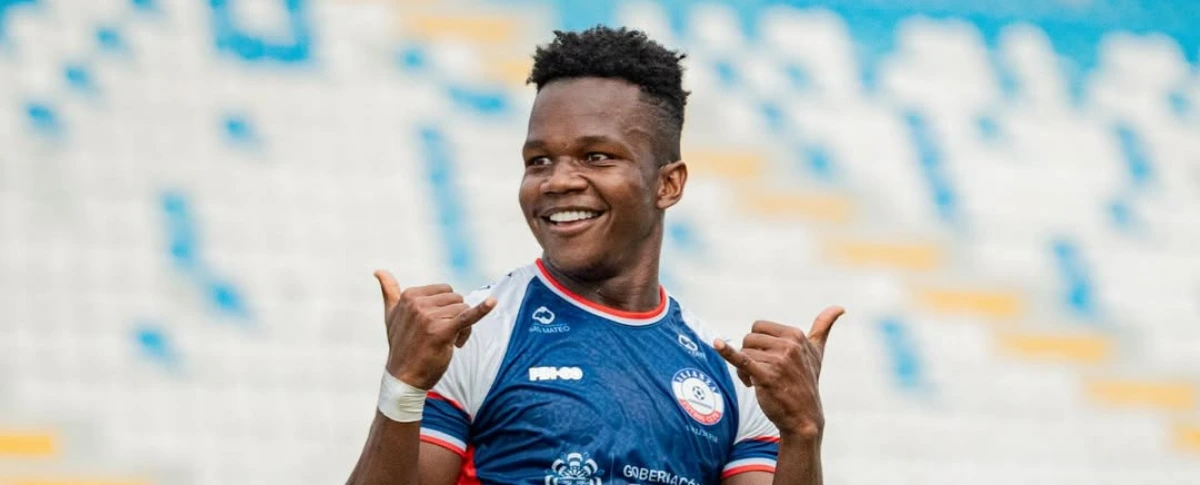 El extremo tiene todo cerrado para ser nuevo jugador del Operario Ferroviario Esporte Clube.