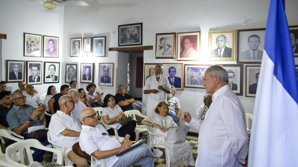 La ponencia contó con la asistencia de varios de los académicos más importantes de la ciudad. Foto: Said Armenta.