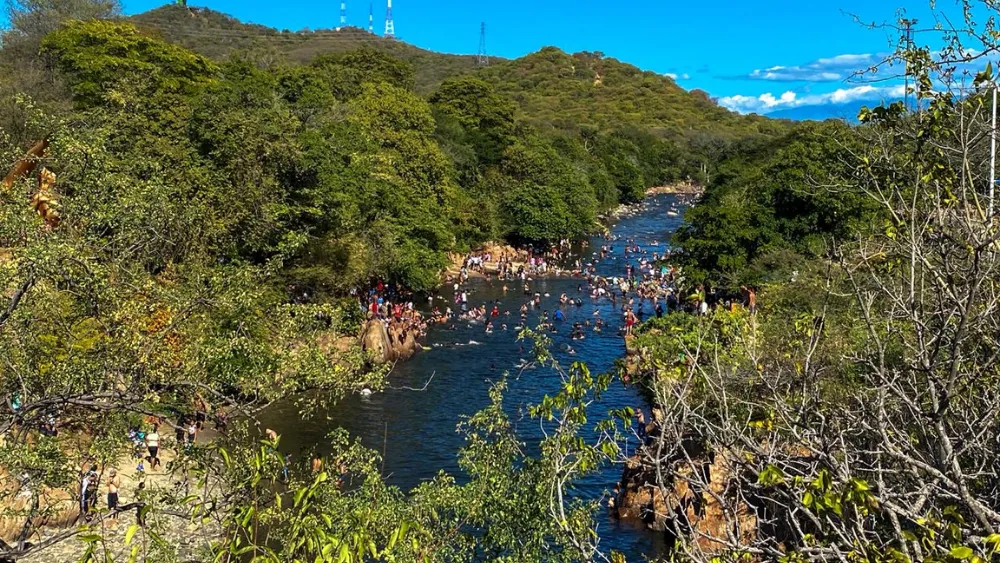 Cuidar el Río Guatapurí es responsabilidad de todos los vallenatos. Foto: Said Armenta.