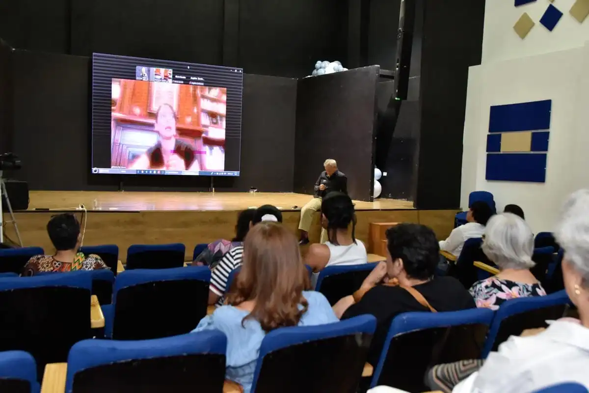 María Paz Gaviria amadrina el ARTVA y llama a fortalecer las artes plásticas del Cesar