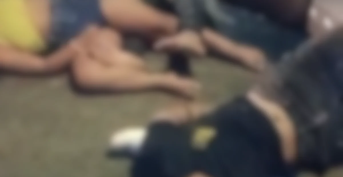 El choque entre un bus de Copetran y una motocicleta ocurrió en la avenida 44 con calle 30, dejando tres personas gravemente heridas. Foto: cortesía.