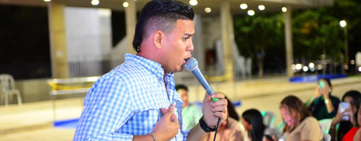  Sergio Andrés Montero Araujo presentó su proyecto musical vallenato.  FOTO: ALCALDÍA DE VALLEDUPAR.
