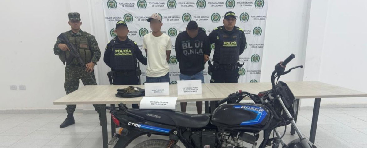 David de Jesús Royet y Jairo Enrique Viloria fueron capturados por las autoridades en una vía de Codazzi. / Foto Policía Metropolitana de Valledupar