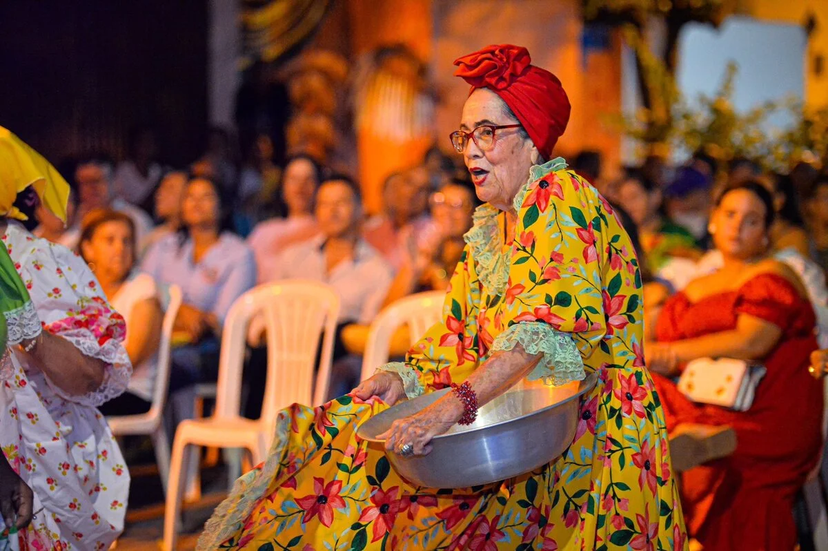 La Administración del alcalde Ernesto Miguel Orozco Durán autorizó formalmente la celebración de las fiestas de Carnaval en el municipio de Valledupar entre el 17 de enero y el 15 de febrero de 2026