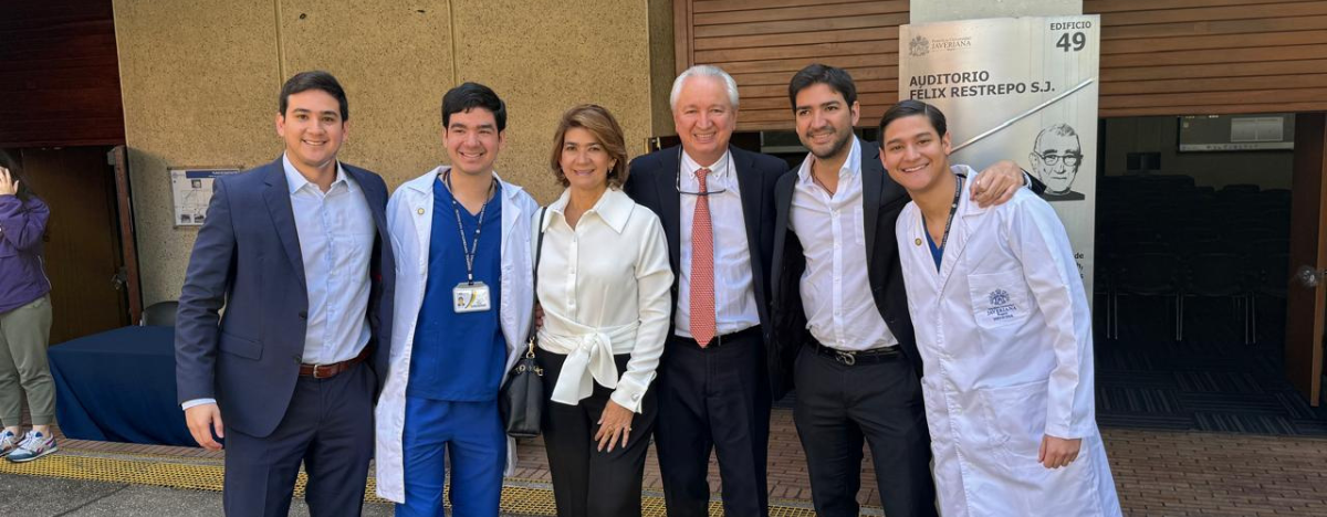 Dr. José Antonio Fernández y familia.