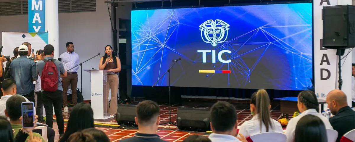 Lanzamiento del proyecto Conecta Putumayo en Mocoa, liderado por la ministra TIC Carina Murcia, para fortalecer el turismo y la conectividad del departamento.