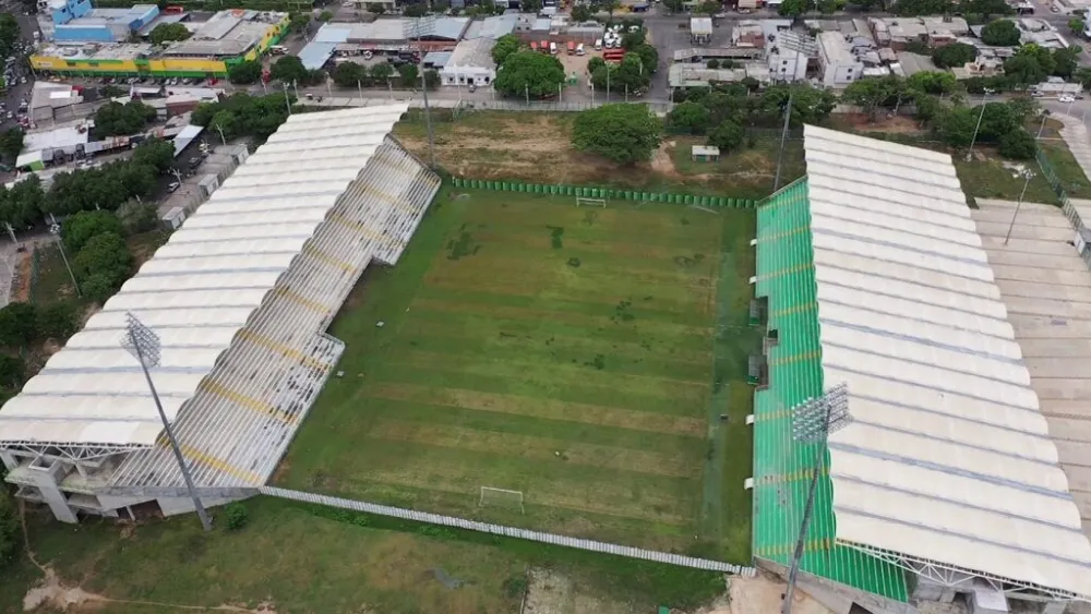 Así se veía el estadio Armando Maestre cuando fue remodelado.