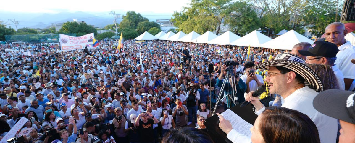 Iván Cepeda en Valledupar durante la campaña presidencial.