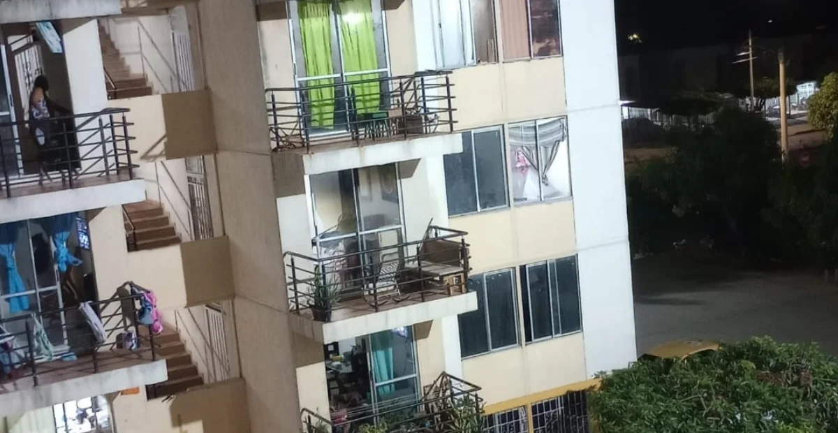 Urbanización Nando Marín, primera etapa, sector Torres Canta Conmigo, donde un ataque armado dejó dos hombres lesionados con arma de fuego. Foto: cortesía.