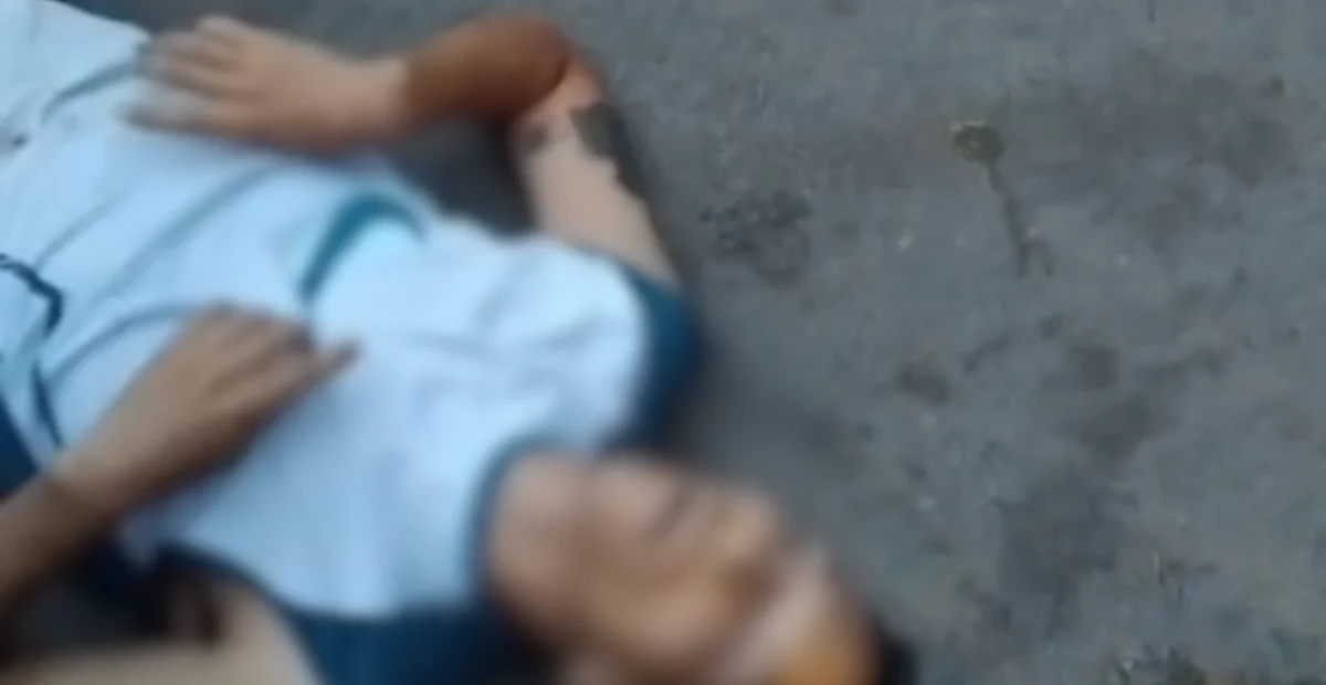 La víctima fue identificada como Juan Camilo Tovar Araújo, de 21 años, quien recibió seis impactos de bala que le causaron la muerte en el lugar de los hechos. Foto. cortesía.