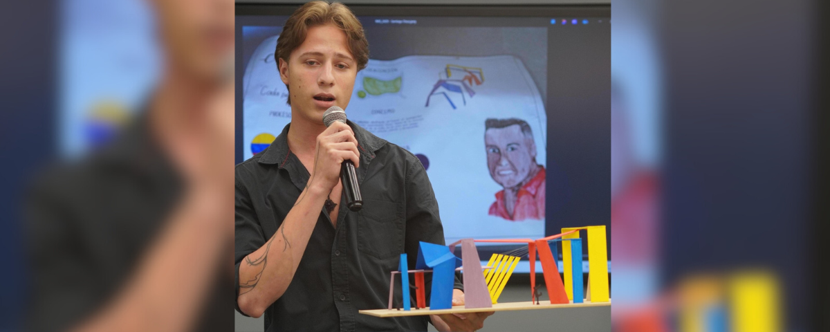 José David Martínez, estudiante de arquitectura de 19 años.