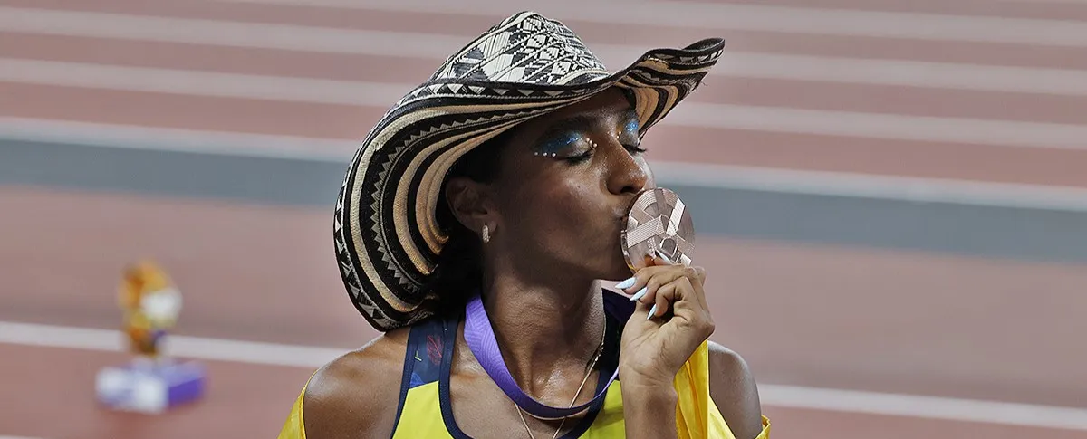 La atleta vallenata Natalia Linares González sigue brillando en la temporada de premios.