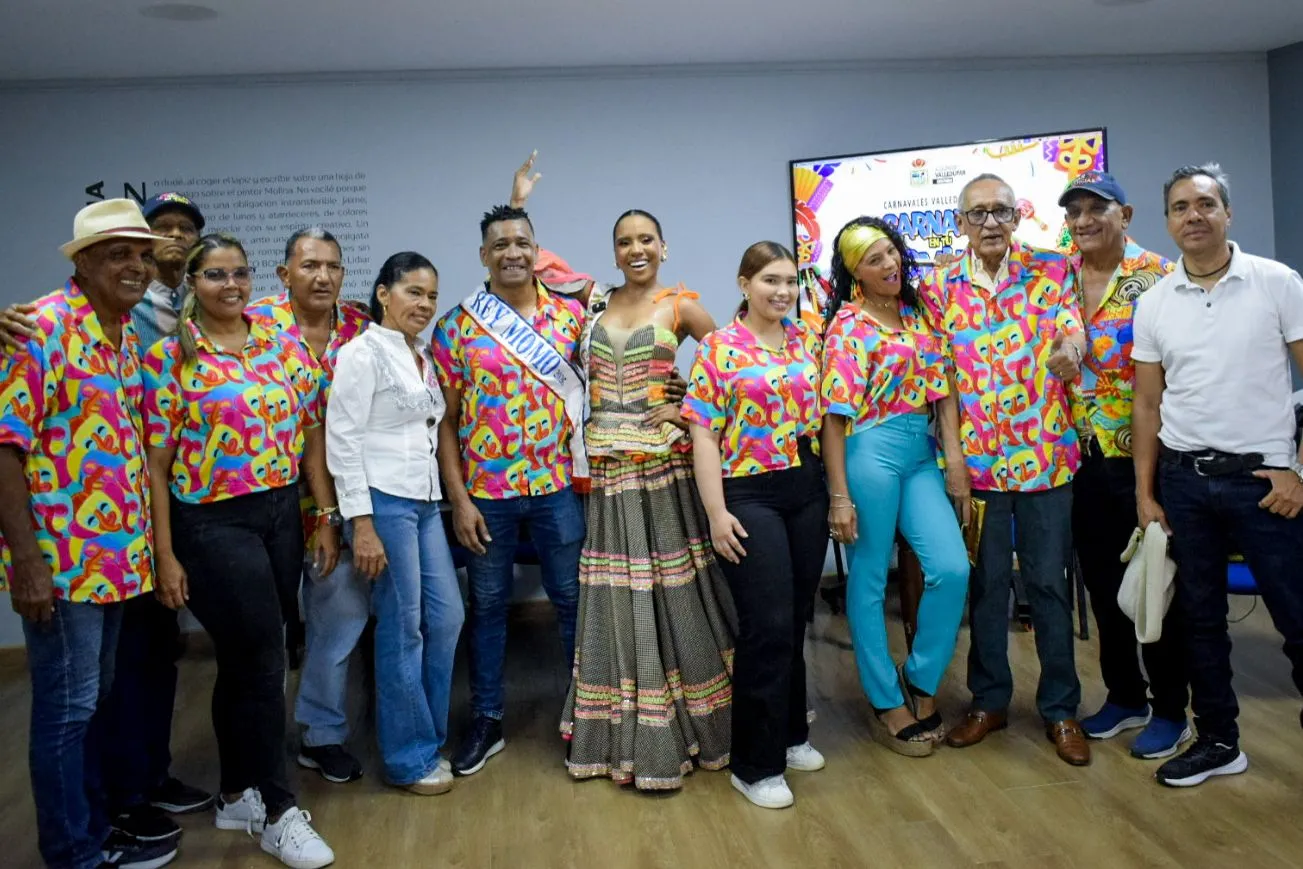 Rueda de prensa de presentación del Carnaval de Valledupar 2026 con la Junta Permanente y autoridades culturales