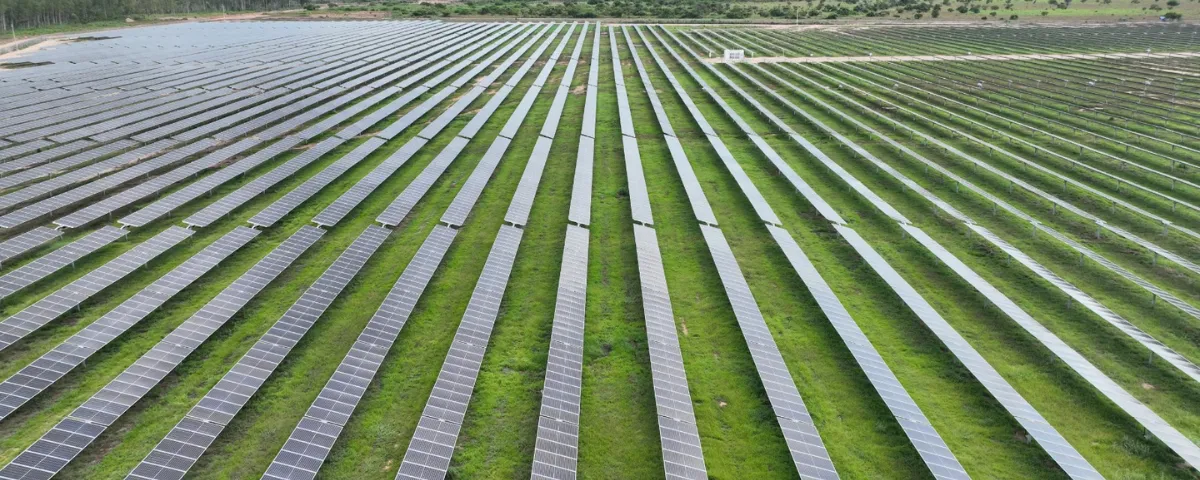 Drummond avanza en su compromiso con la reducción de emisiones y la transición energética en Colombia.