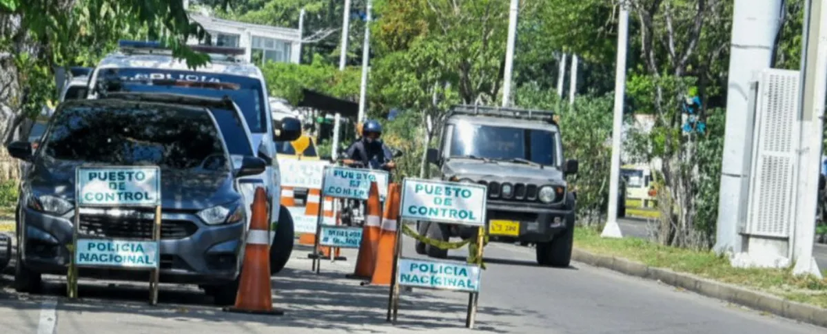 La situación se viene presentando hace meses y ha agotado a los conductores que diariamente tienen que transitar por la zona.