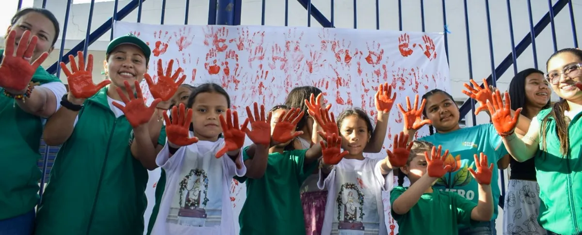 Decenas de niños, niñas y jóvenes le dijeron no al reclutamiento infantil. Foto: Said Armenta