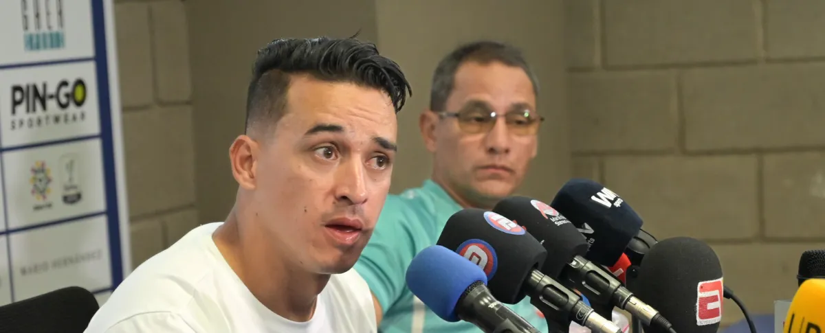 Camilo Ayala ya fue presentado como nuevo entrenador de Alianza Valledupar. Foto: Richard Dangond.