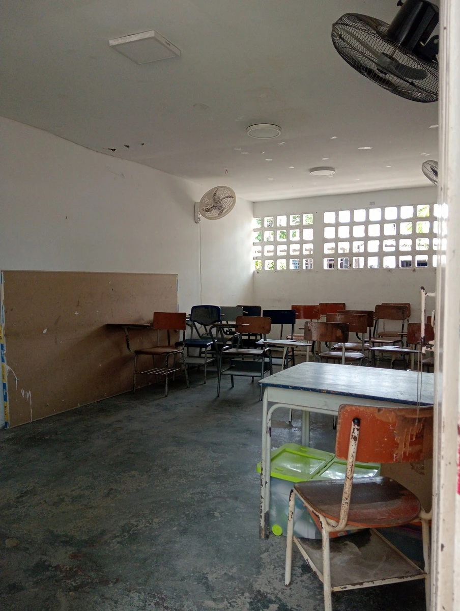 Salones del colegio San Joaquín Subsede El Paraíso. Foto: El Pilón