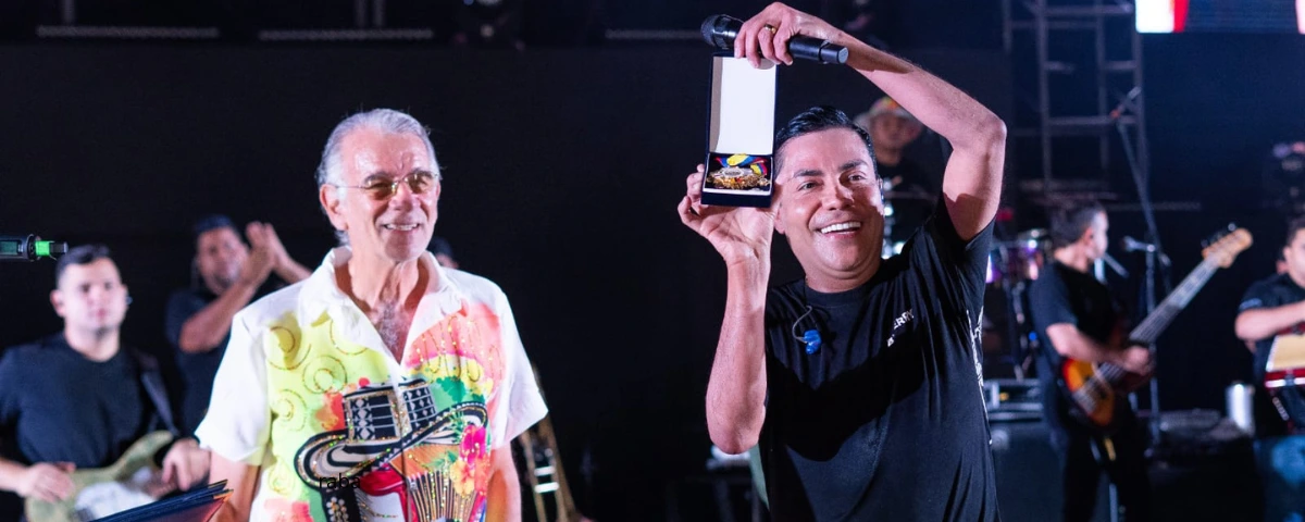 El artista Churo Diaz fue homenajeado con el Pentagrama de Oro.