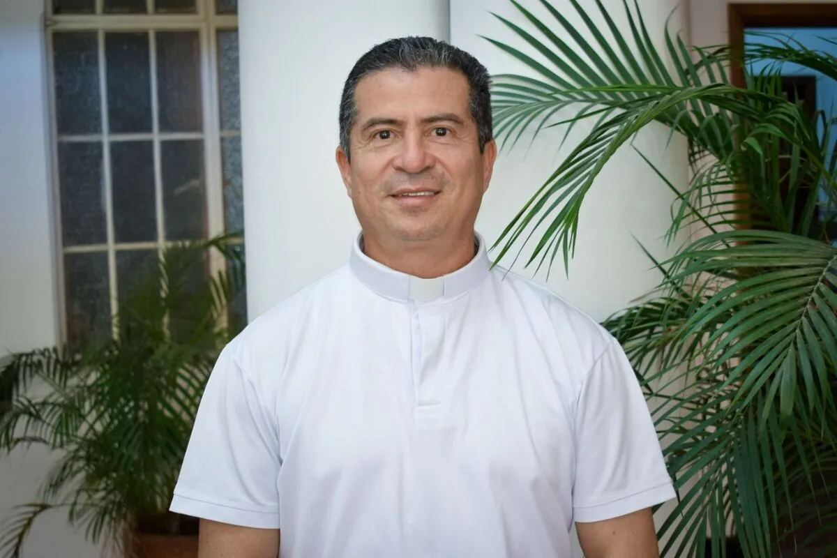 Padre Rafael Amaya Amaya, director de la Pastoral Social y del Banco de Alimentos de Valledupar. Foto: Said Armenta.