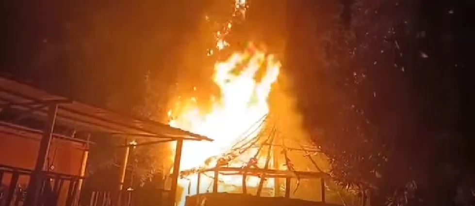 Captura de pantalla de video de reporte de quema.