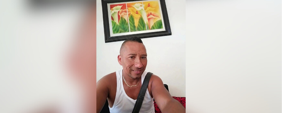 Tras el ataque, el hombre fue auxiliado por residentes del sector y trasladado inicialmente al Hospital San Martín.