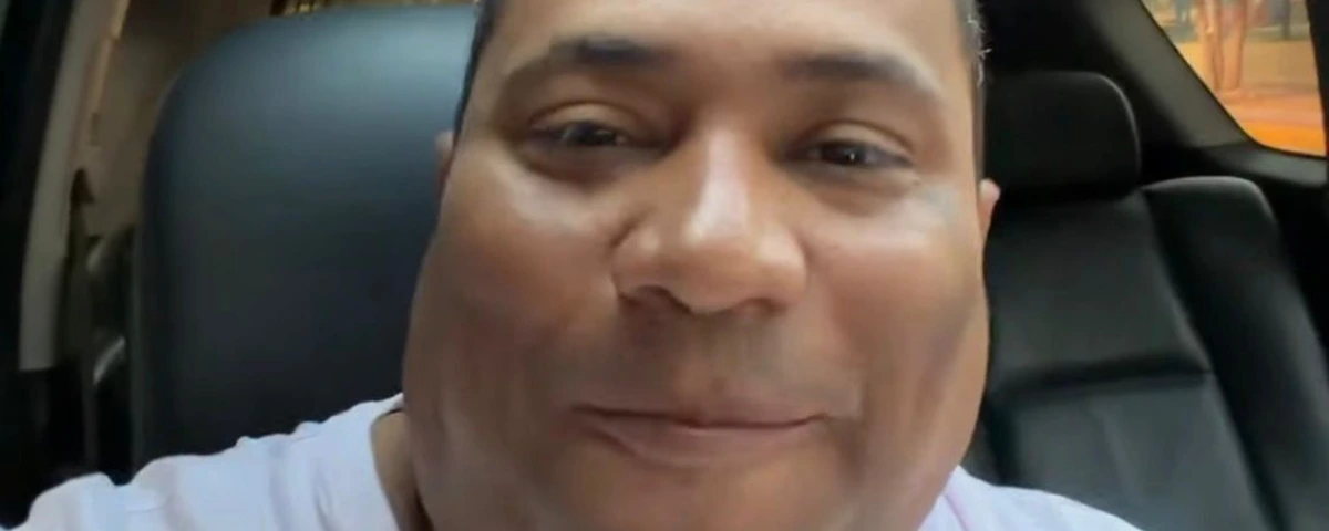 Pechy Player excandidato al Senado de la República.