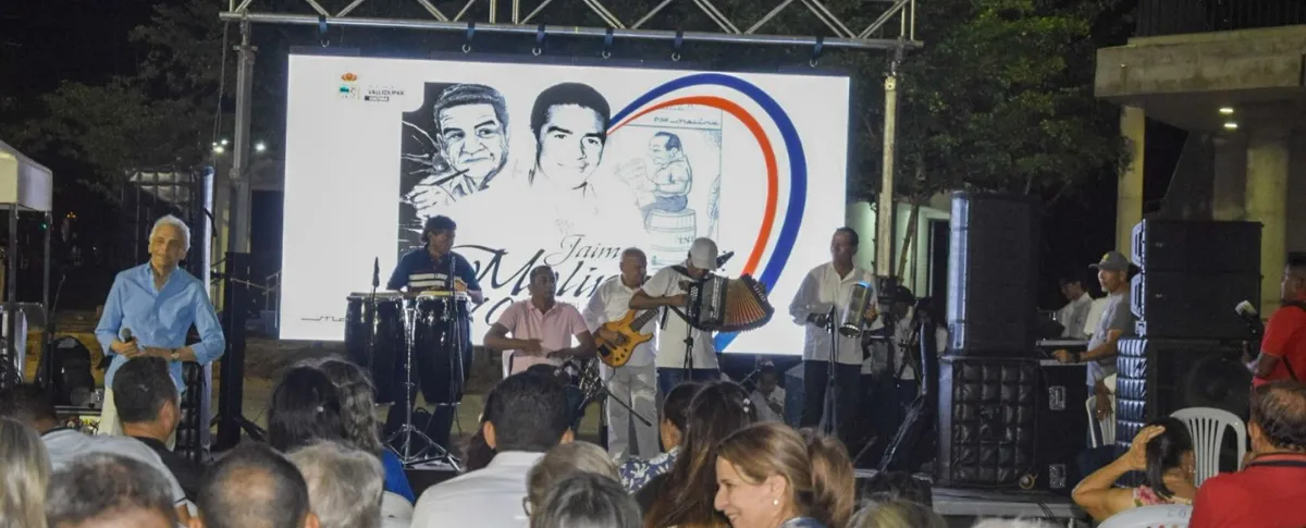 La Alcaldía de Valledupar homenajeó a Jaime Molina. Foto: Said Armenta.