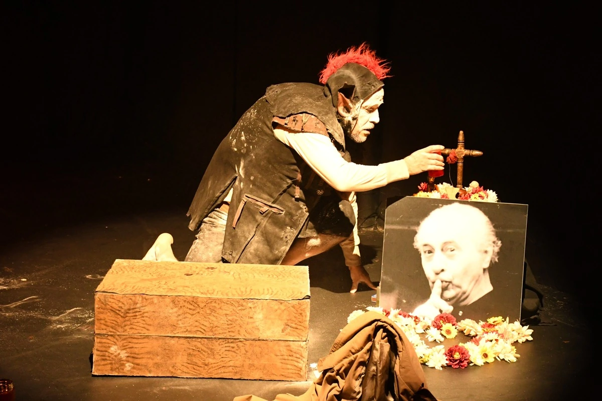 El público llenó por completo la sala de Maderos Teatro durante las funciones del ¡Quebulla! Festival, confirmando el entusiasmo de Valledupar por el teatro contemporáneo. Foto: Cortesía.