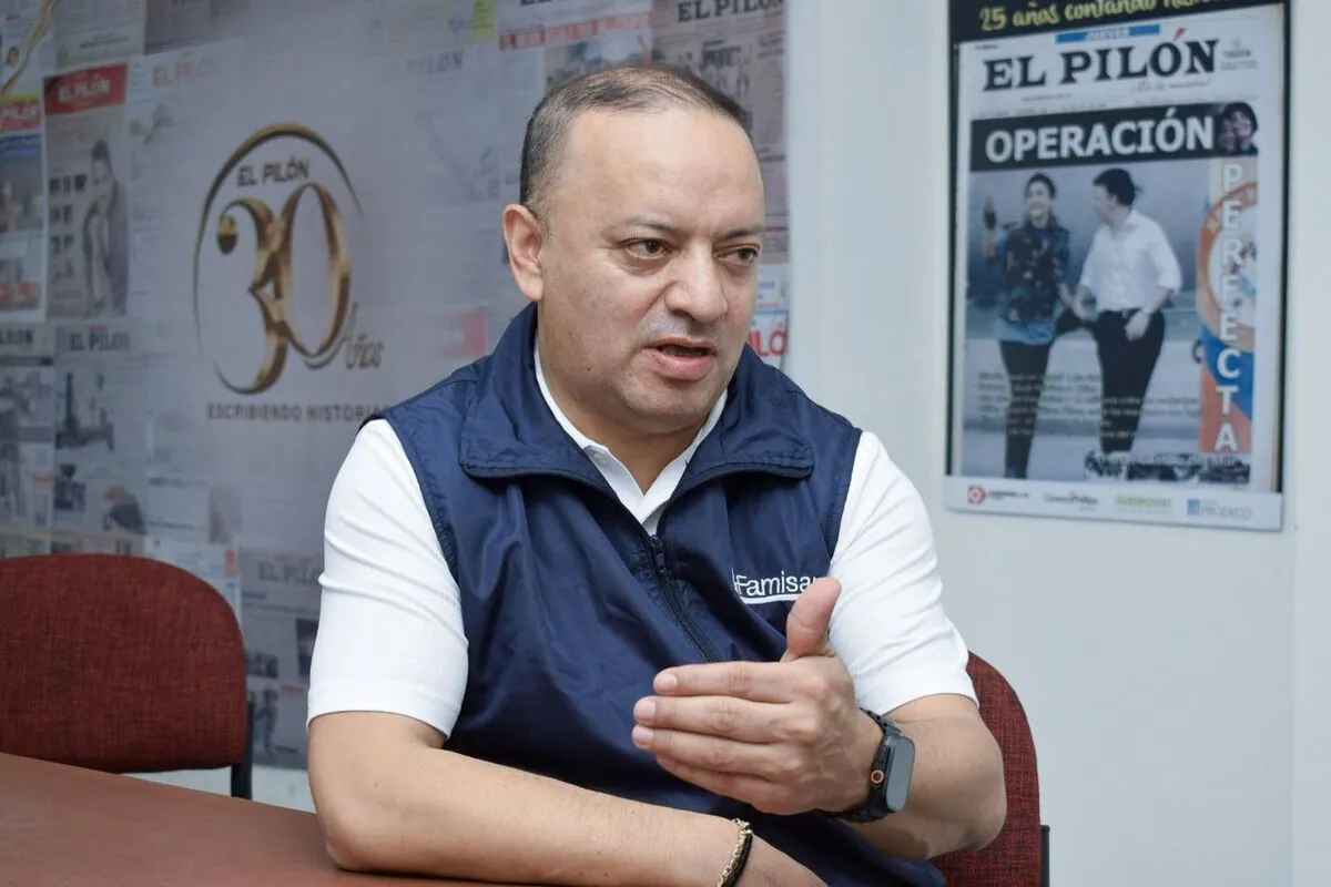 El agente especial interventor de Famisanar, Germán Darío Gallo, durante su visita a Valledupar, donde sostuvo reuniones con la Secretaría de Salud del Cesar y prestadores de servicios de salud. Foto: Said Armenta.