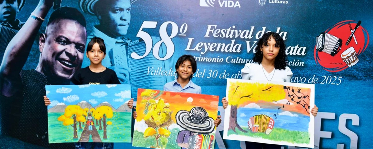 Estudiantes ganadores del concurso de pintura infantil 2025.