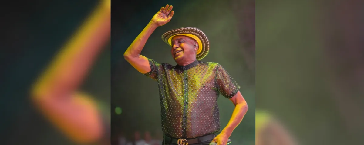 El "Rey de los Pueblos", Farid Ortiz, envió un mensaje de tranquilidad a sus seguidores tras su reciente intervención quirúrgica Foto: Instagram FARID ORTIZ