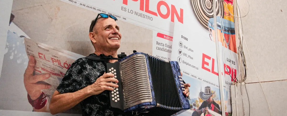 Julian Rojas en su visita a El Pilón.