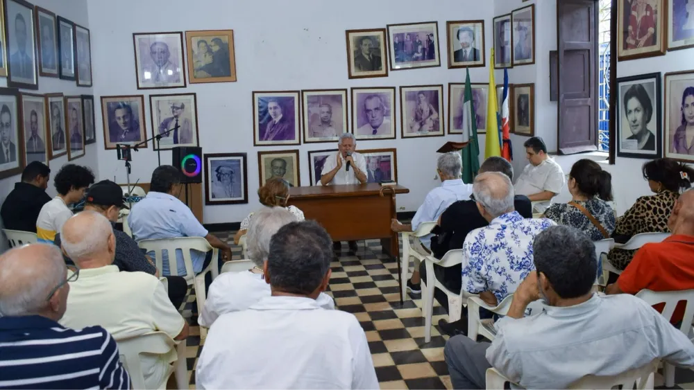 El evento se desarrolló en la Academia de Historia del Valle de Upar. Foto: Said Armenta.