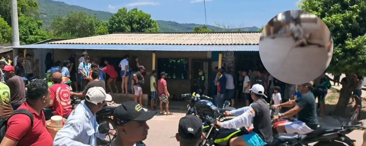Al salir de sus viviendas para verificar lo sucedido, la comunidad se encontró con una escena impactante: el cuerpo del hombre yacía sin vida sobre la terraza de una de las viviendas de la zona.