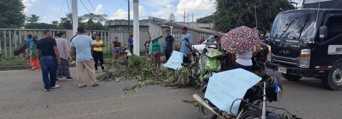webAnuncian bloqueo de la vía nacional este lunes en el departamento del Cesar